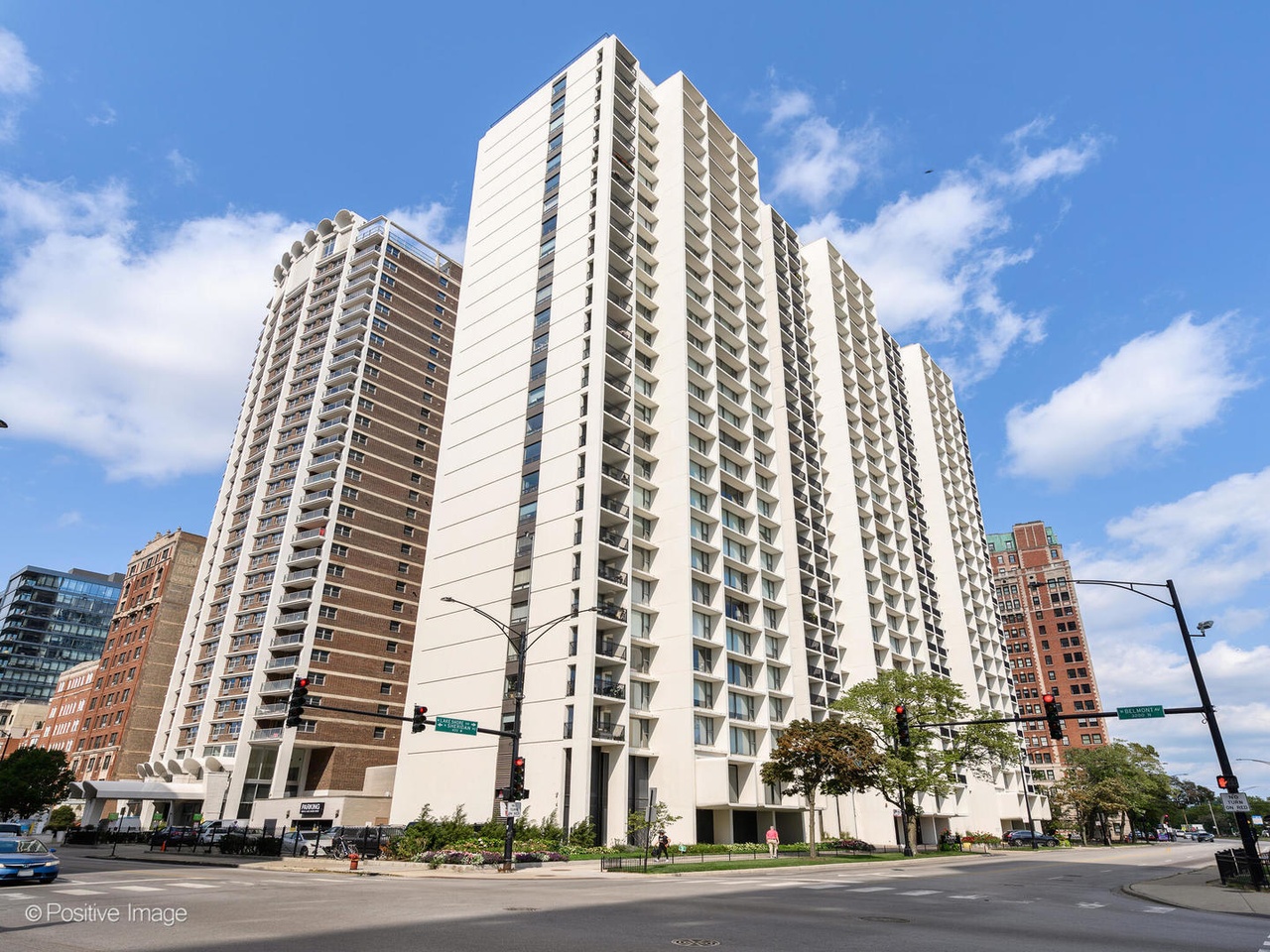 3200 N Lake Shore Dr #1805